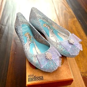 Brand new kids Melissa-in the box